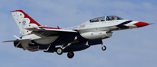 USAF Thunderbirds F-16D #8, Luke AFB, March 13, 2014